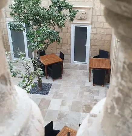 Bed & Breakfast Palazzo Pisani Malta Boutique And Zabbar