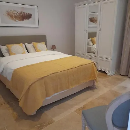 Bed & Breakfast Palazzo Pisani Malta Boutique And *