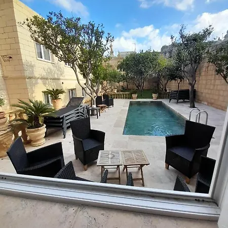 Bed & Breakfast Palazzo Pisani Malta Boutique And