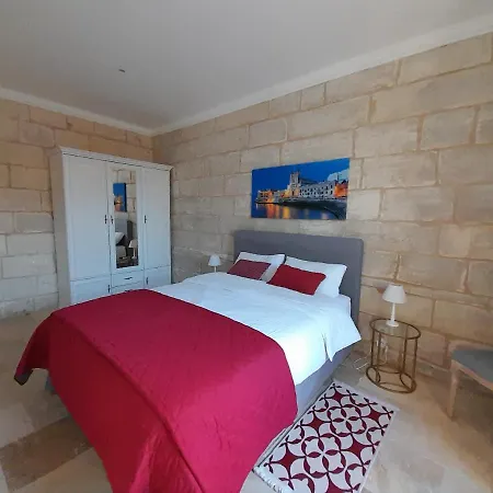 Bed & Breakfast Palazzo Pisani Malta Boutique And 4*