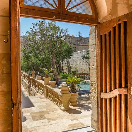 Palazzo Pisani & Malta