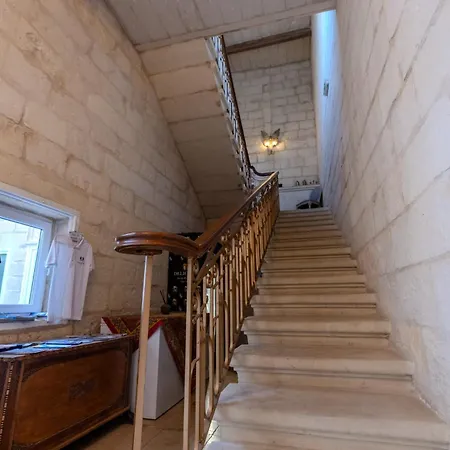 Palazzo Pisani & Malta Otel