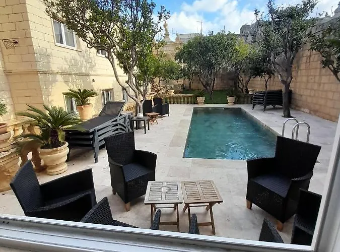 Bed & Breakfast Palazzo Pisani Malta Boutique And